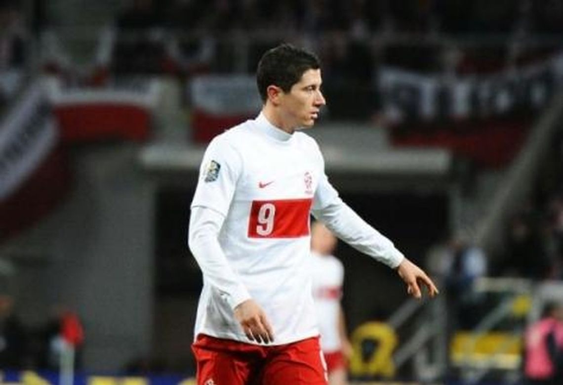 Samochody polskich piłkarzy. Czym jeżdżą Lewandowski i spółka?
