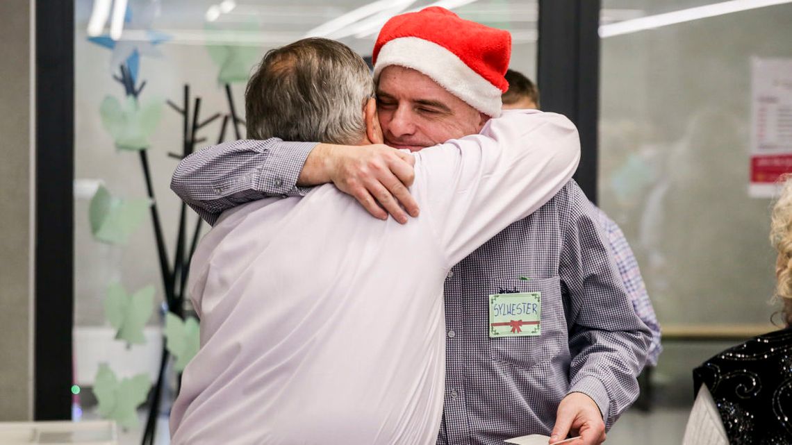 "Samotność w święta boli najbardziej". Zorganizowali wigilijne spotkanie w stołówce UMCS