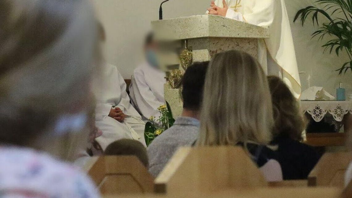 Sanepid szuka uczestników niedzielnej mszy