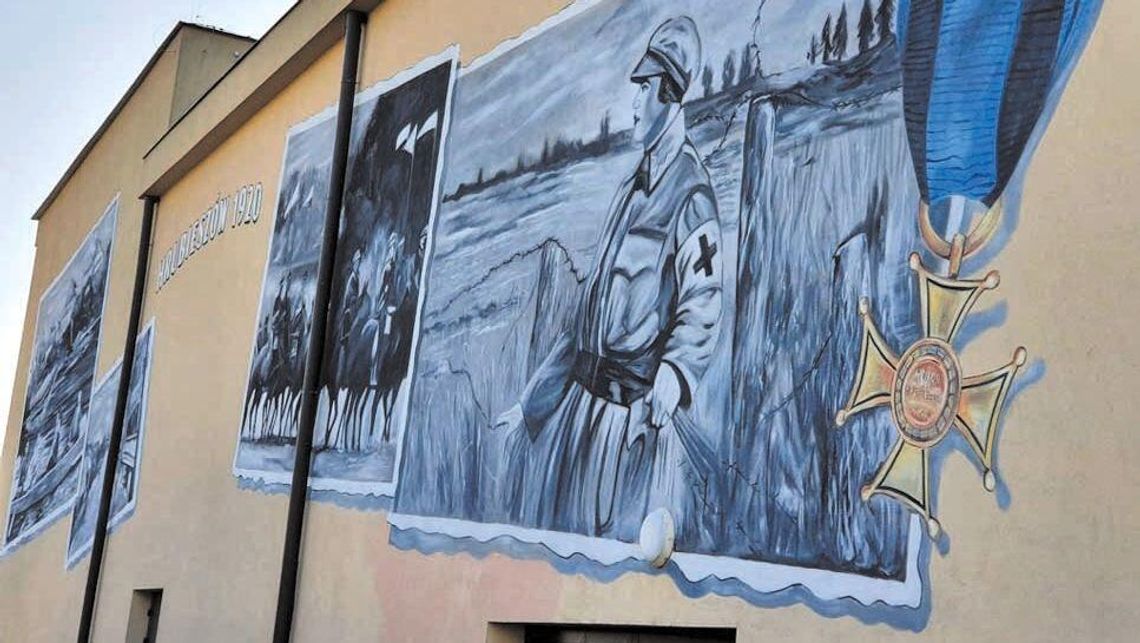 Sanitariuszka Teresa i miasto sprzed stu lat. Nowy mural w Hrubieszowie