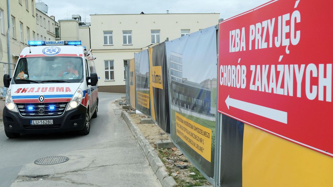 SARS-CoV-2 atakuje nie tylko układ oddechowy. Może też nieodwracalnie uszkadzać serce