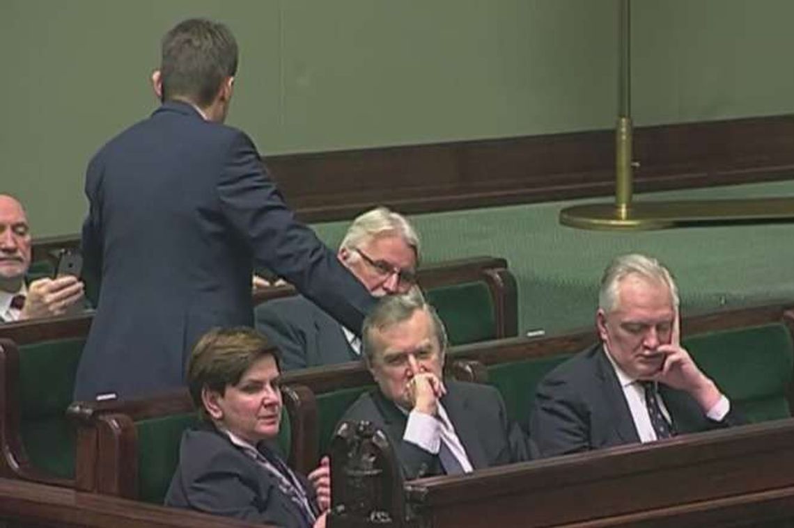 Sejm uchwalił zmianę władz w mediach publicznych Sejm uchwalił zmianę władz w mediach publicznych