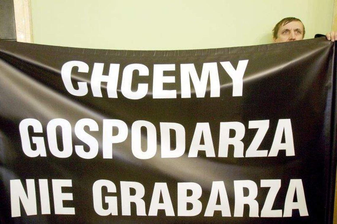 Sejmik o transporcie: Marszałek o sukcesach, związkowcy o porażkach