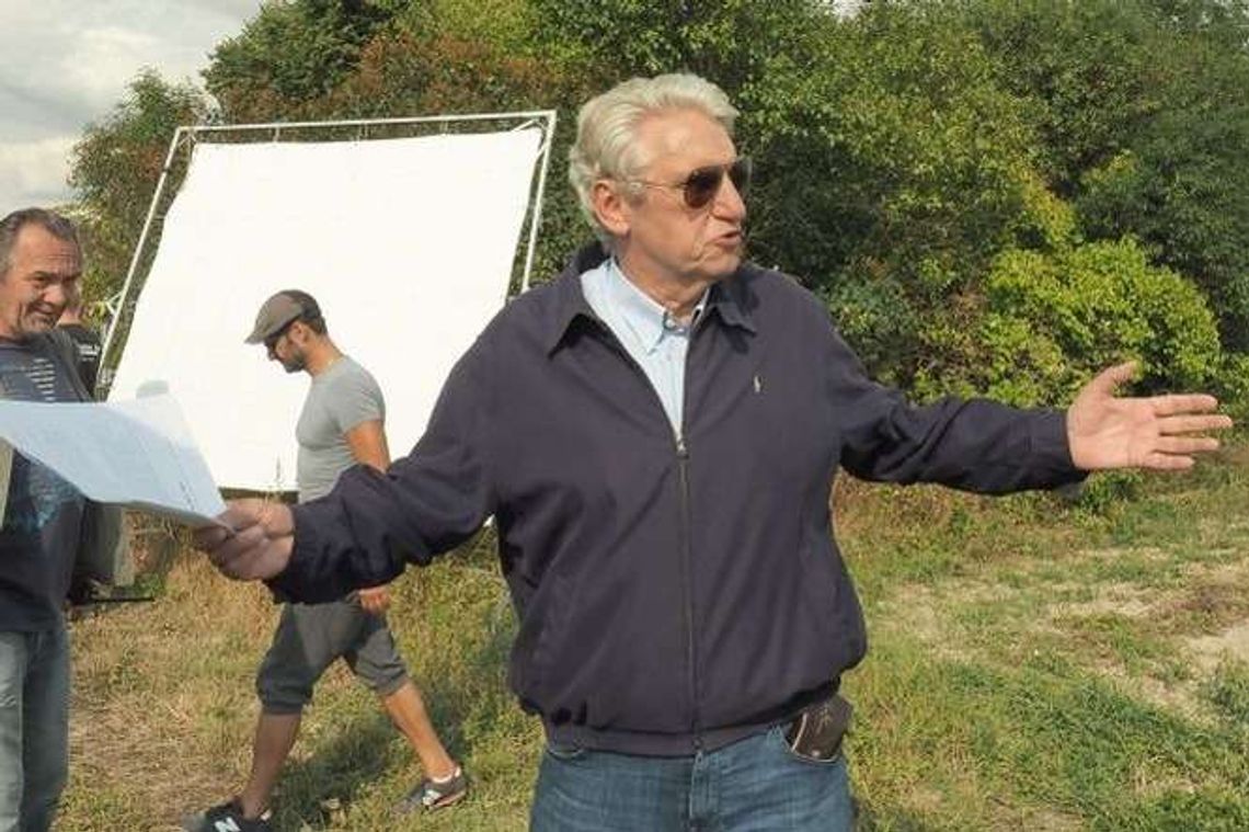 Sensacje XX wieku. Bogusław Wołoszański nagrywa program o bitwie pod Komarowem (zdjęcia)