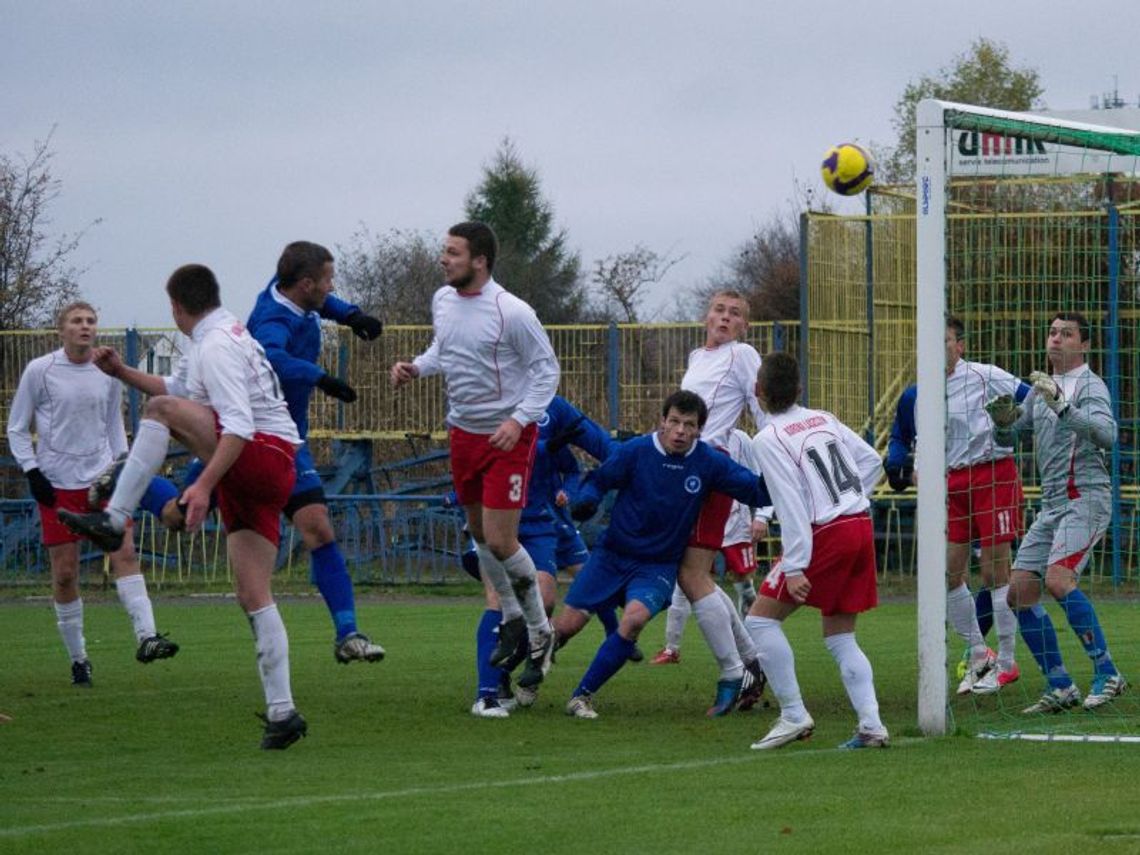 Sensacyjna porażka Łady Biłgoraj, pozostałe wyniki zamojskiej \"okręgówki\" Sensacyjna porażka Łady Biłgoraj, pozostałe wyniki zamojskiej \"okręgówki\"