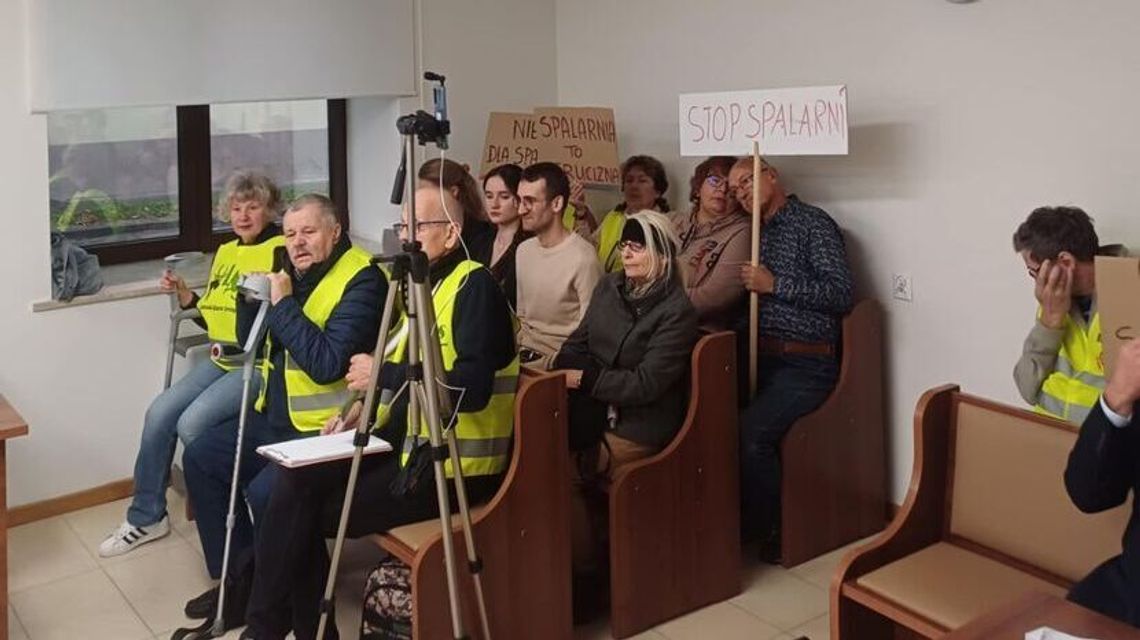 Sensacyjny przełom w sprawie spalarni Kom-Eko. „Prawo stanęło po stronie mieszkańców” Sensacyjny przełom w sprawie spalarni Kom-Eko. „Prawo stanęło po stronie mieszkańców”