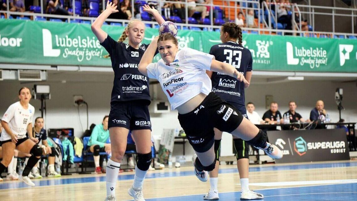 Sentymentalne popołudnie w hali Globus, MKS FunFloor pokonał Piotrcovię