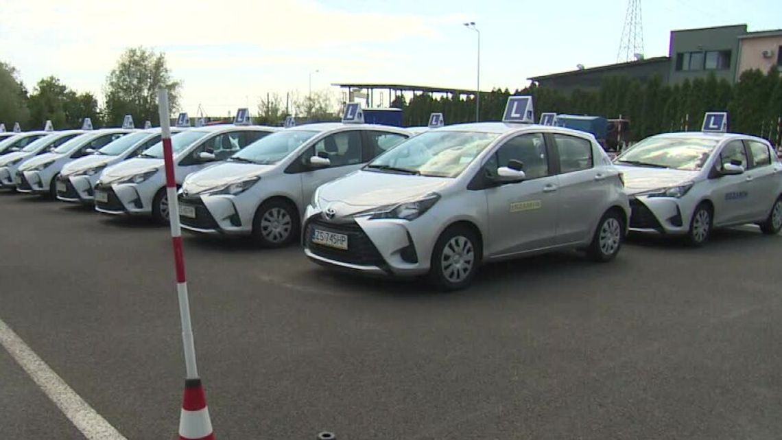 Setki odwołanych egzaminów na prawo jazdy. Protest egzaminatorów Setki odwołanych egzaminów na prawo jazdy. Protest egzaminatorów