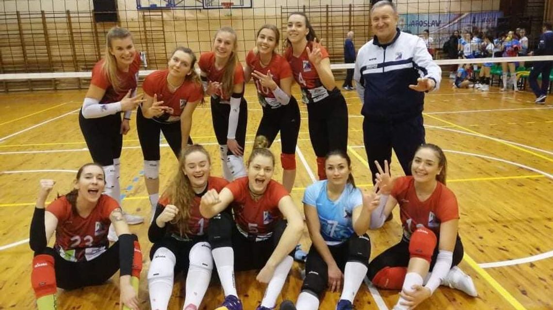Siatkarki Tomasovii lepsze od MKS San-Pajda II, AZS UMCS Volley wygrał w Warszawie