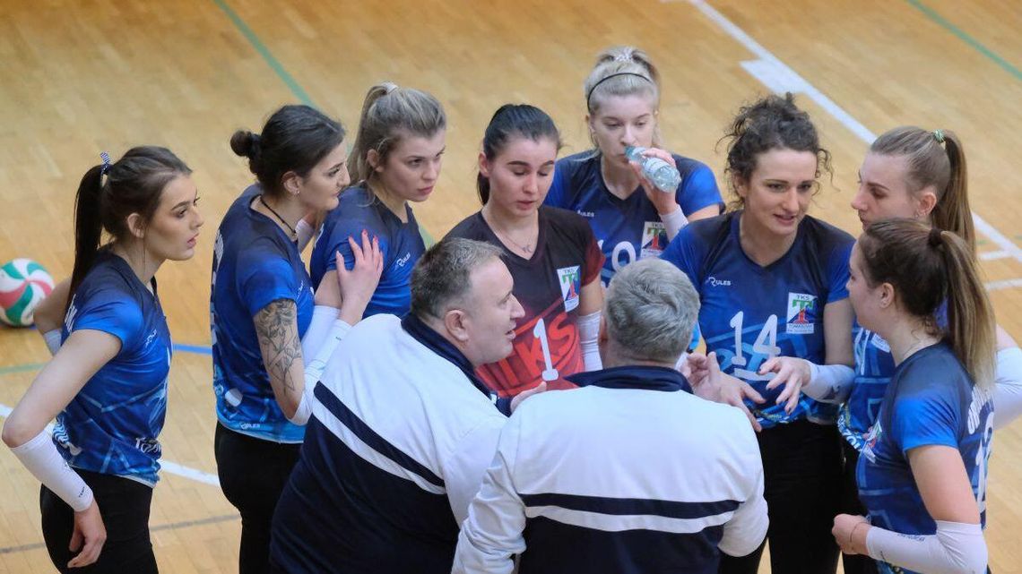 Siatkarki Tomasovii lepsze od Pogoni Proszowice. Rok kończą na pierwszym miejscu