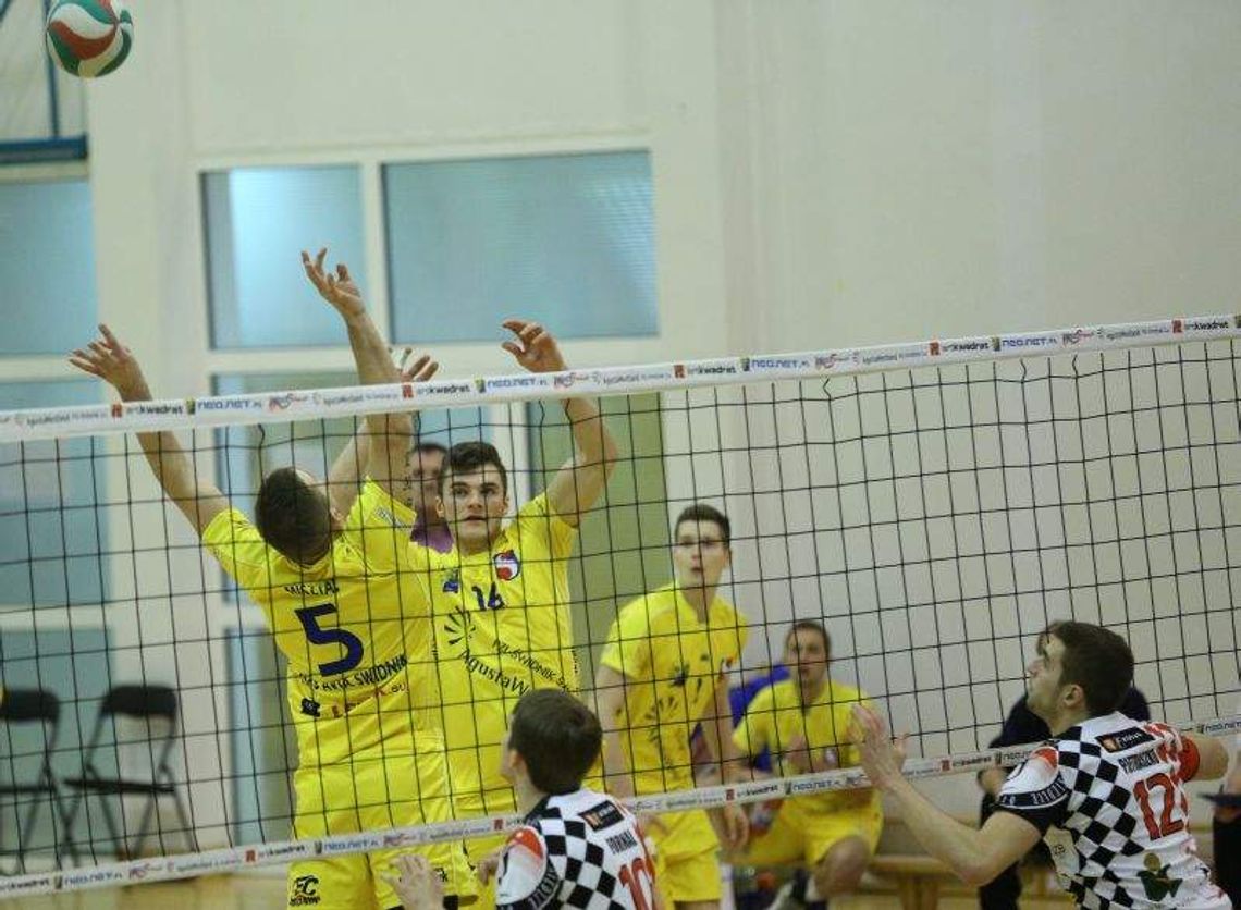 Siatkarze Avii odkładają problemy na bok i walczą o pozostanie w I lidze