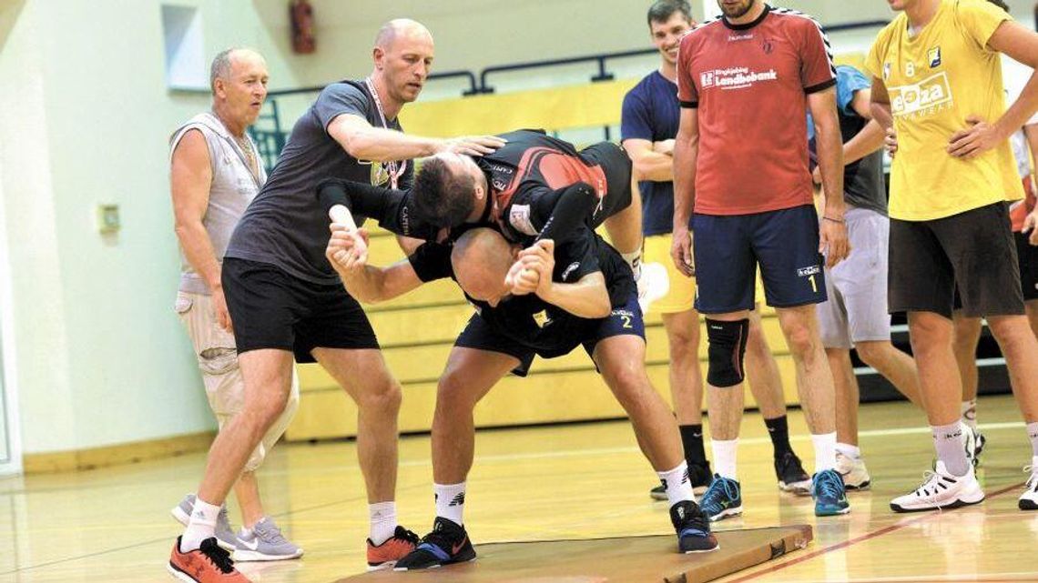 Siatkarze MKS Avii trenują w komplecie