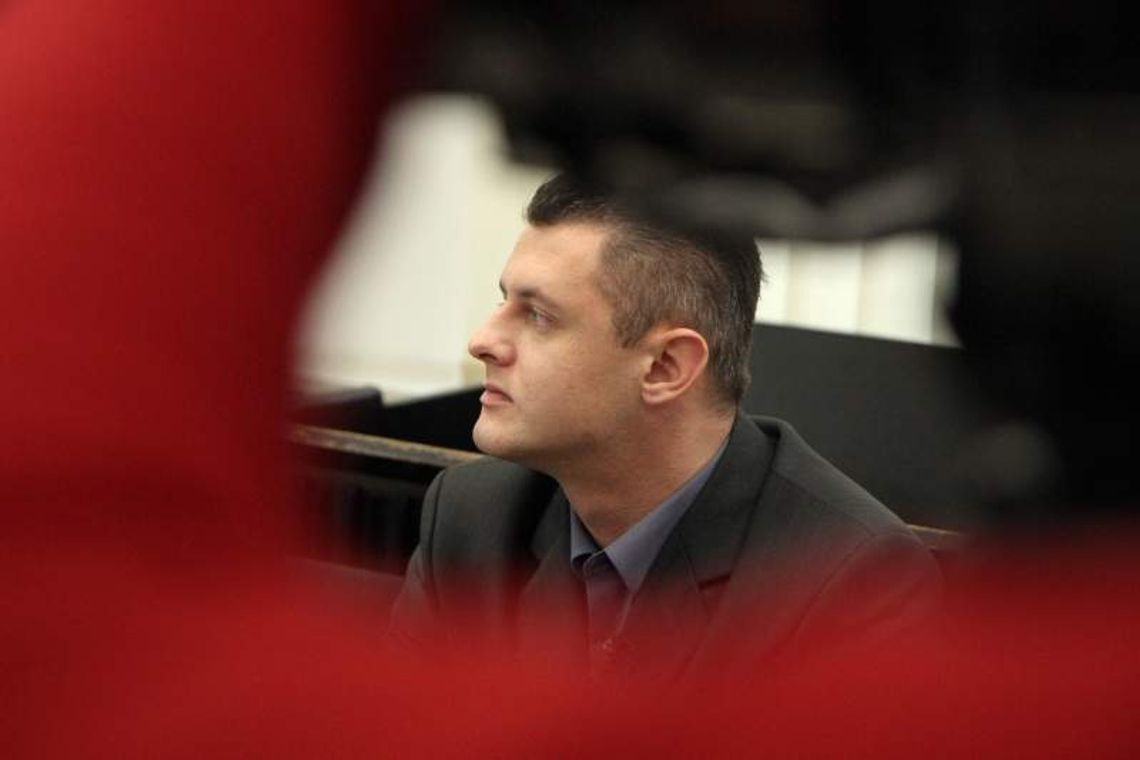 Siedział niesłusznie trzy lata, stracił rodzinę. Nie dostanie milionów Siedział niesłusznie trzy lata, stracił rodzinę. Nie dostanie milionów