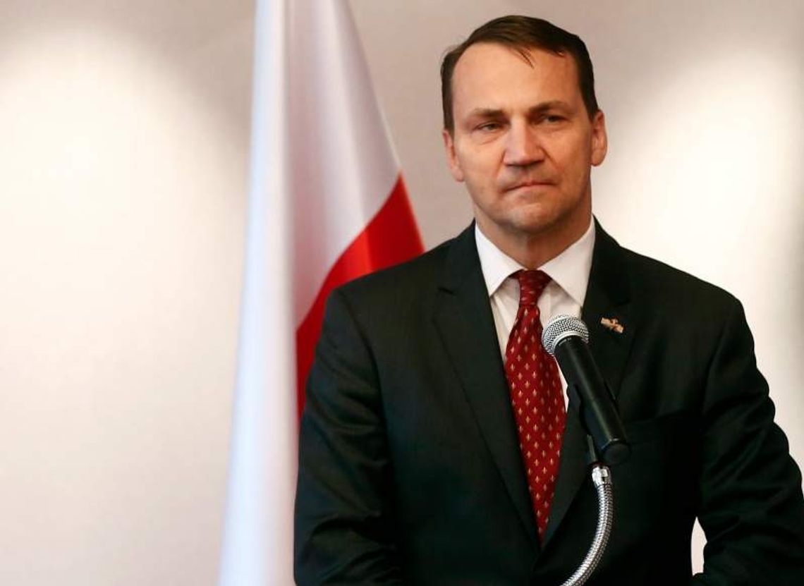 Sikorski: Donos na Polskę do instytucji zagranicznych - skandaliczny