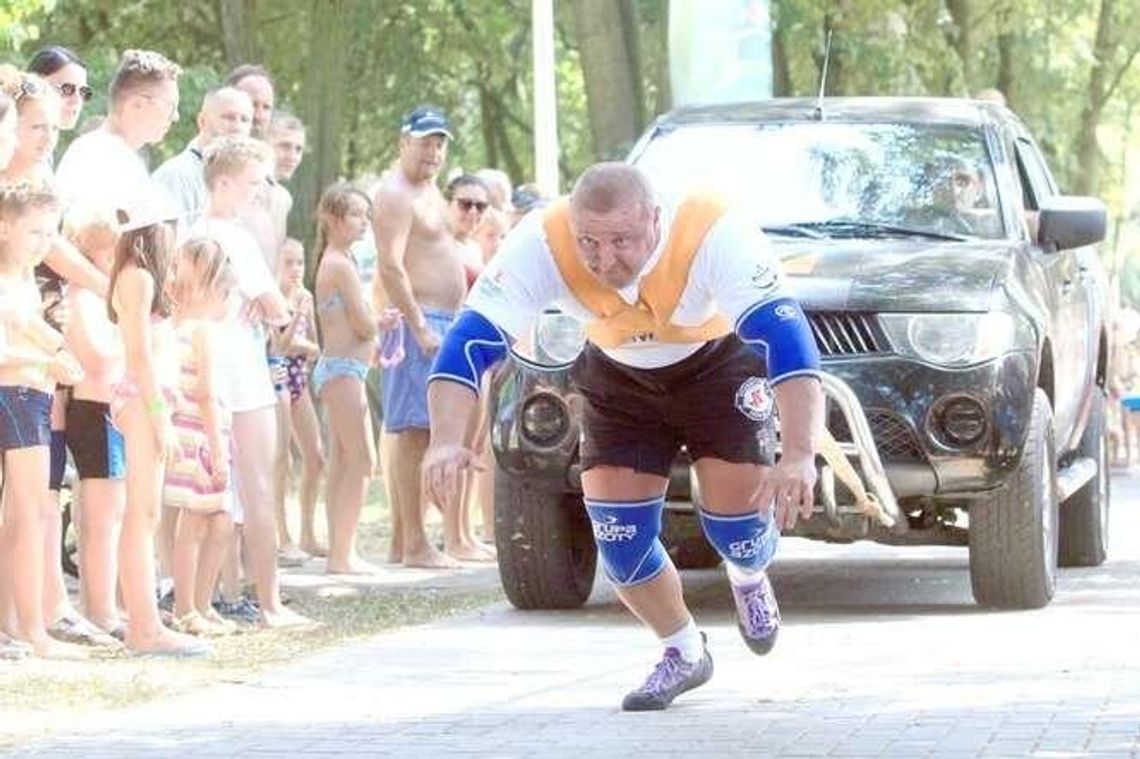 Siłacze rywalizowali nad zalewem (wideo) Siłacze rywalizowali nad zalewem (wideo)