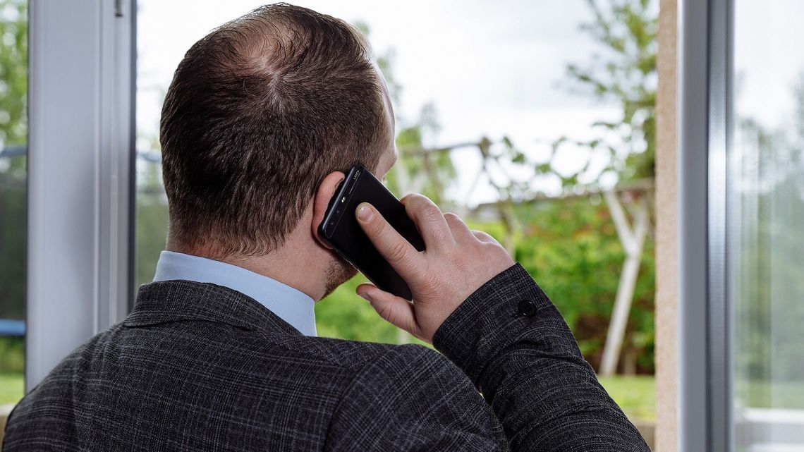 Skąd znał imię i nazwisko oraz numer klienta? Tak działa oszust bankowy [nagranie rozmowy]