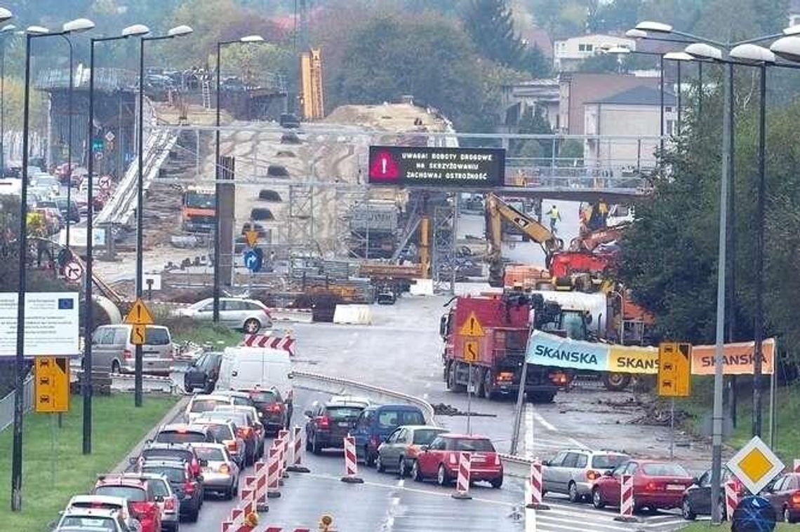 Skanska odpowiada na zarzuty miasta ws. przebudowy al. Solidarności