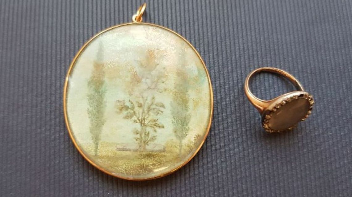 Skarby odkryte w ścianie kościoła zniknęły. Robotnicy muszą tłumaczyć się w sądzie Skarby odkryte w ścianie kościoła zniknęły. Robotnicy muszą tłumaczyć się w sądzie