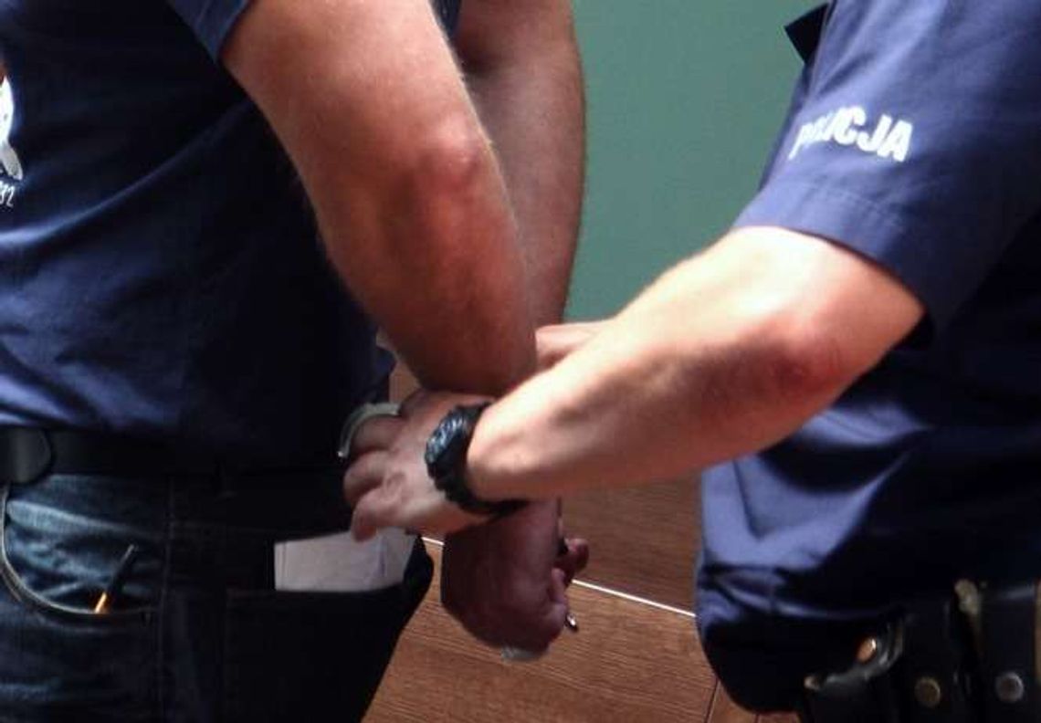 Skatował na śmierć znajomego, u którego pracował. Marek W. konał dwa dni w pokoju Skatował na śmierć znajomego, u którego pracował. Marek W. konał dwa dni w pokoju