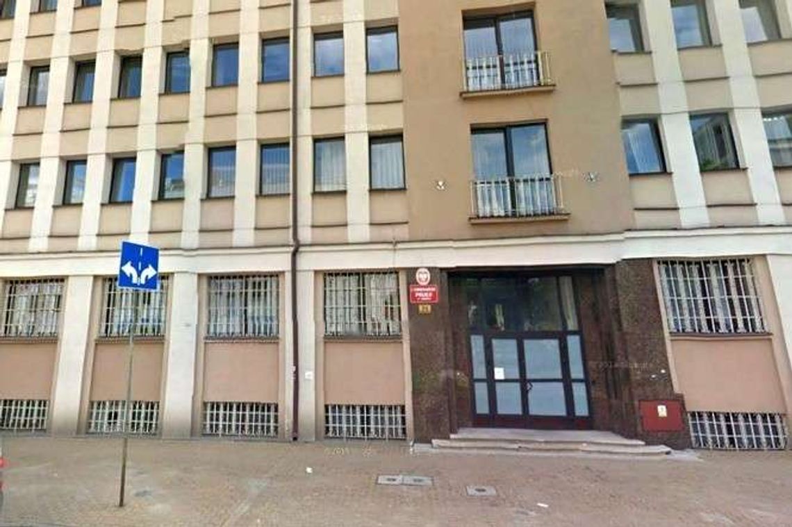 Skazany student: Dostałem trzy strzały w twarz od policjanta w świetlicy komisariatu