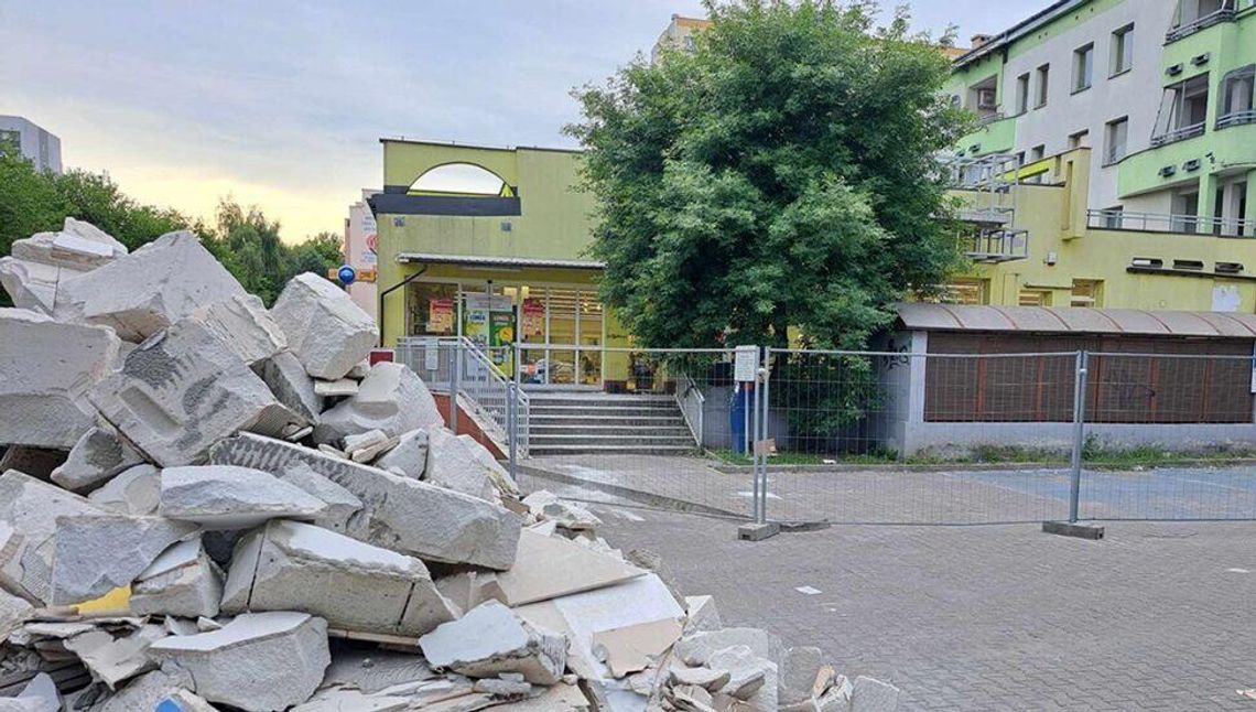 Sklep znanej sieci zamknięty. W końcu doczekał się kapitalnego remontu