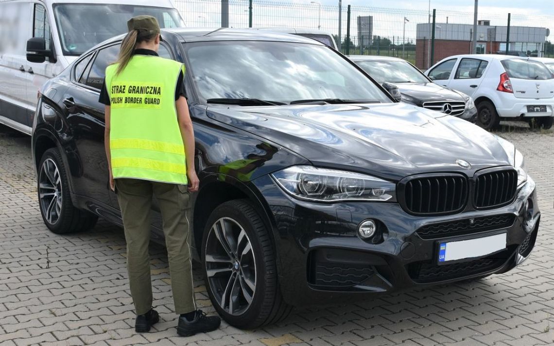 "Sklonowane" auta na granicy. Zatrzymano BMW