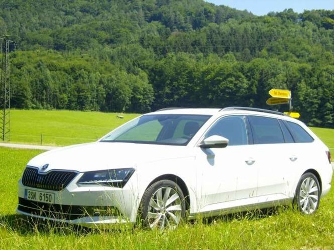 Škoda superb jak szwajcarski scyzoryk