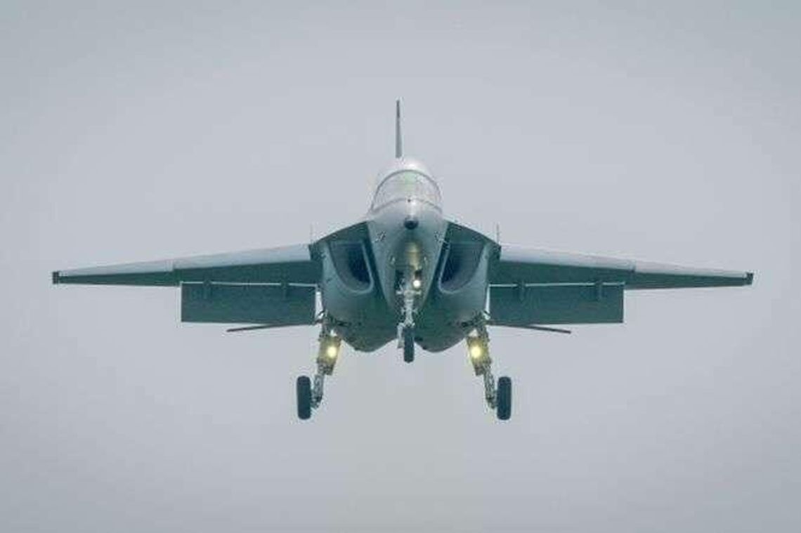 Skok w lotniczą nadprzestrzeń. Lotnisko w Dęblinie już czeka na nowe samoloty Skok w lotniczą nadprzestrzeń. Lotnisko w Dęblinie już czeka na nowe samoloty