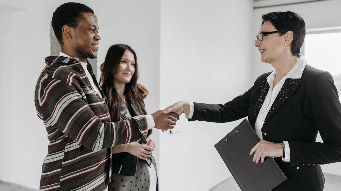 Skup nieruchomości za gotówkę – dla kogo to dobre rozwiązanie? Skup nieruchomości za gotówkę – dla kogo to dobre rozwiązanie?