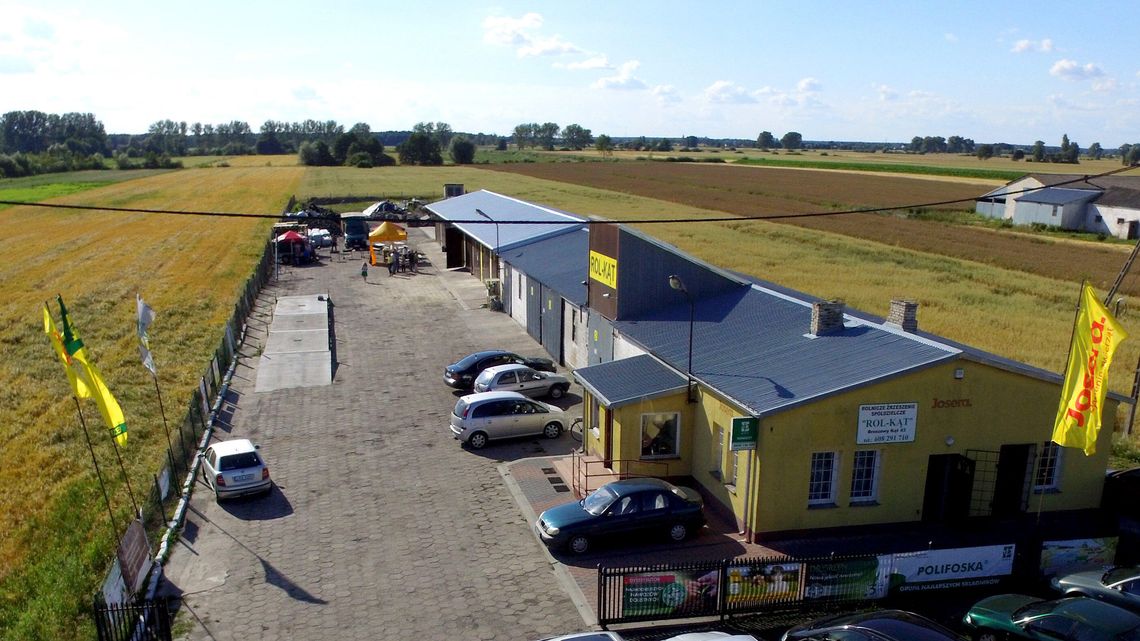Skupują, sprzedają i szkolą rolników. Rolnicze Zrzeszenie Spółdzielcze „Rol-Kąt” działa od 26 lat Skupują, sprzedają i szkolą rolników. Rolnicze Zrzeszenie Spółdzielcze „Rol-Kąt” działa od 26 lat