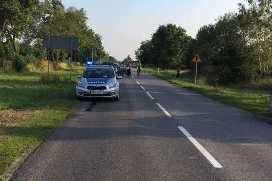 Skuter zderzył się z samochodem. DK 82 zablokowana