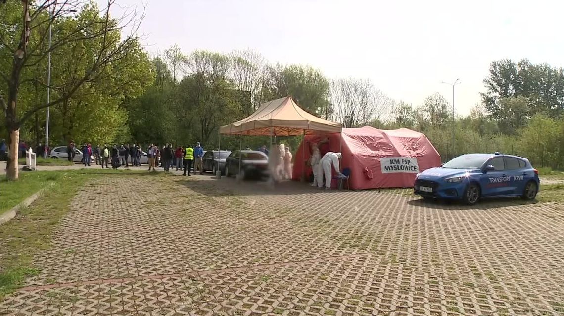 Śląsk stał się epicentrum koronawirusa. "Większość górników przechodzi chorobę bezobjawowo" Śląsk stał się epicentrum koronawirusa. "Większość górników przechodzi chorobę bezobjawowo"