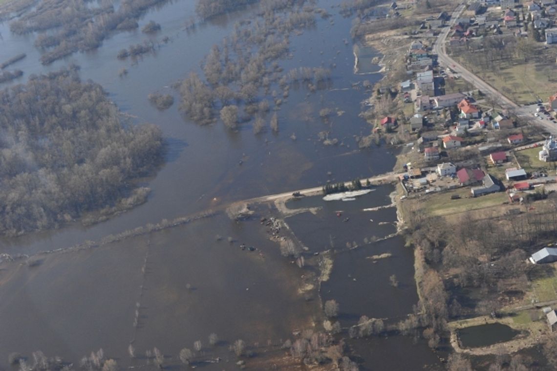 Sławatycze: Rowerzysta wpadł do Bugu 