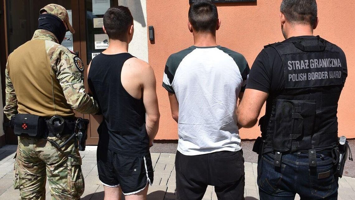 Śledztwo w sprawie przemytu ludzi. Ukraińcy zatrzymani i wydaleni z Polski