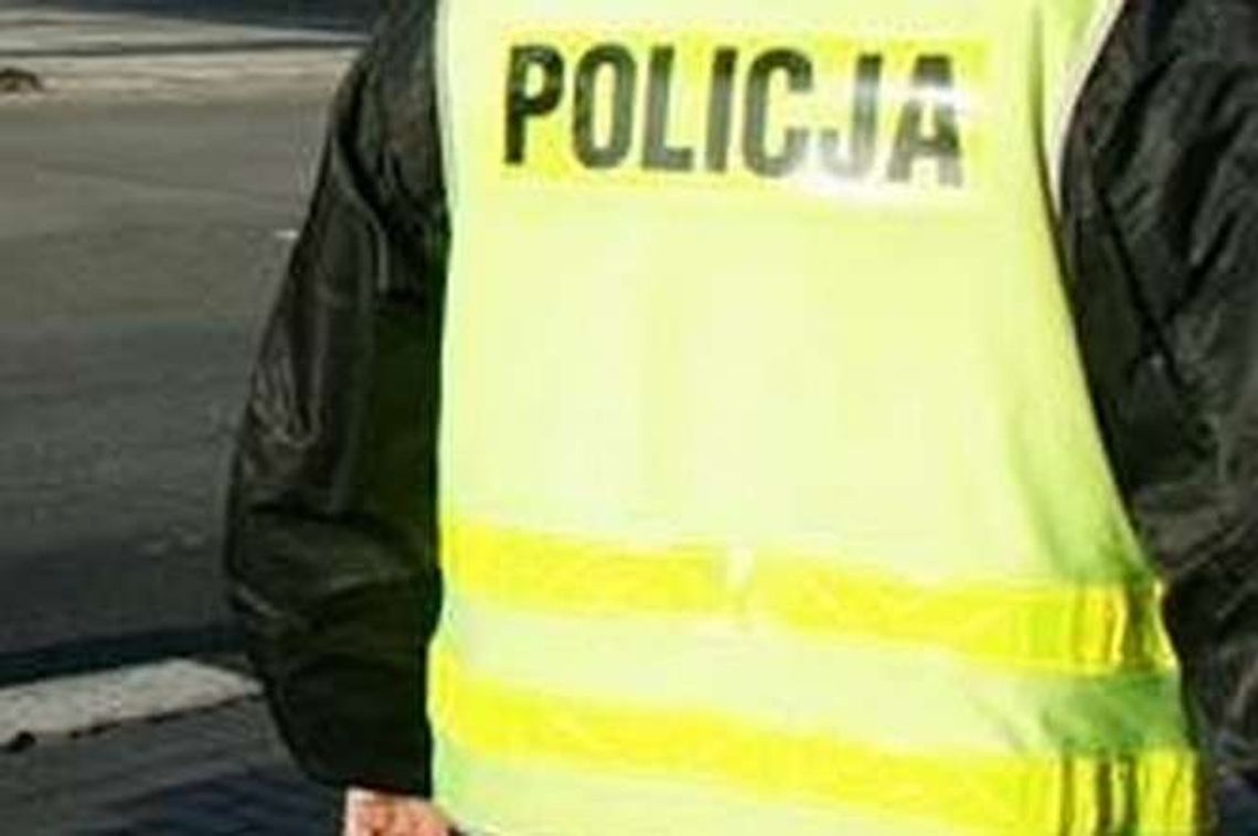 Ślisko na drogach. Toyota dachowała na ul. Szeligowskiego w Lublinie