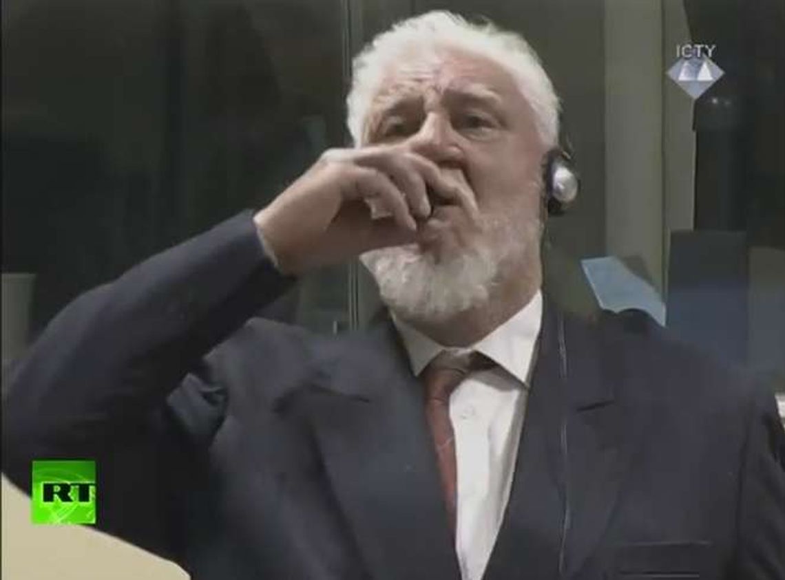 Slobodan Praljak wypił truciznę przed sądem. Nie żyje [wideo]