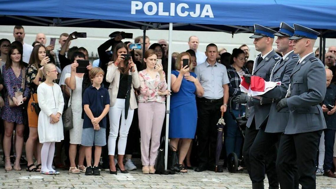 Ślubowanie nowych policjantów Ślubowanie nowych policjantów