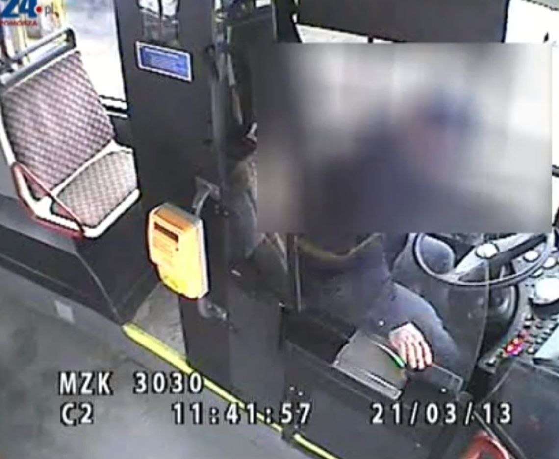 Słupsk. Zajechał drogę autobusowi i został pobity przez kierowcę MZK