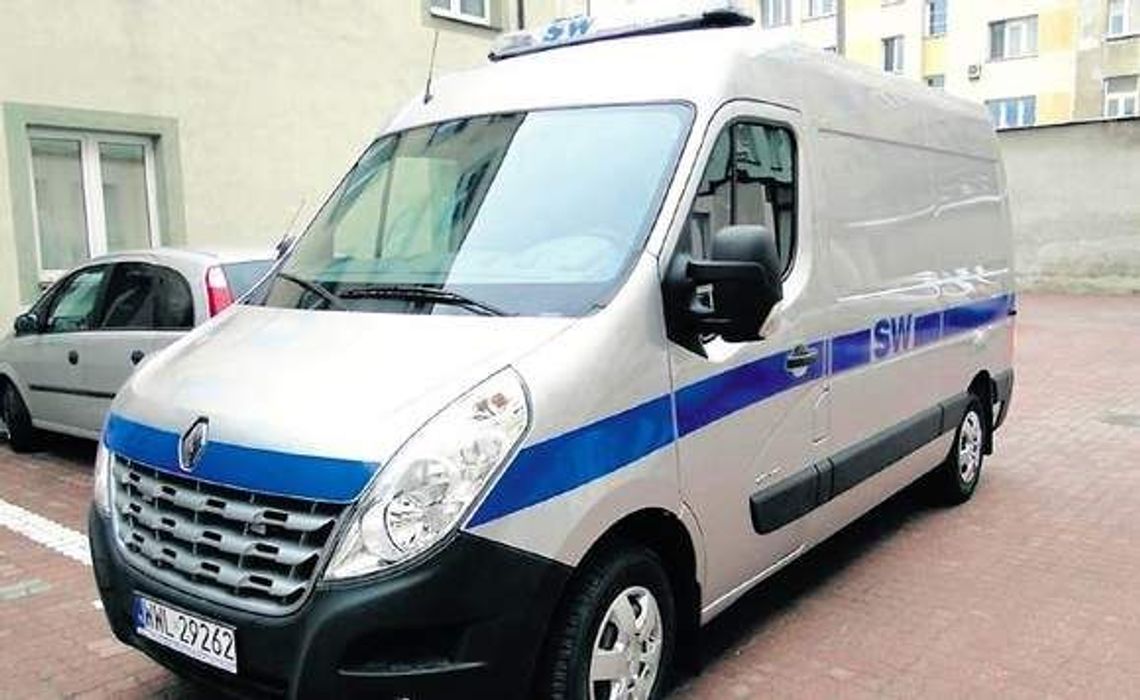 Służba Więzienna dostała auta za 160 tys. zł