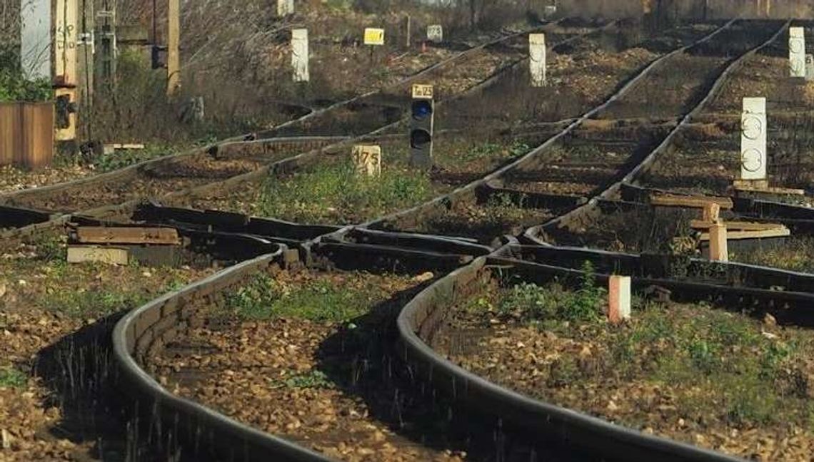 Śmierć na torach. Nie żyje 25-letnia kobieta