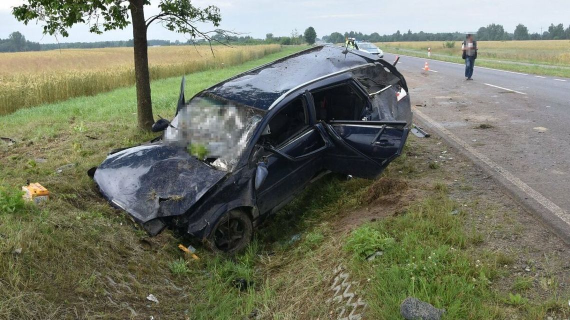 Śmiertelne wypadki w Lubelskiem. Zginęli dwaj mężczyźni. Jeden z nich miał 33 lata Śmiertelne wypadki w Lubelskiem. Zginęli dwaj mężczyźni. Jeden z nich miał 33 lata