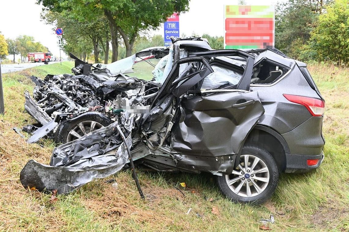 Śmiertelny wypadek na krajowej dwójce. Zginął 30-letni kierowca Śmiertelny wypadek na krajowej dwójce. Zginął 30-letni kierowca