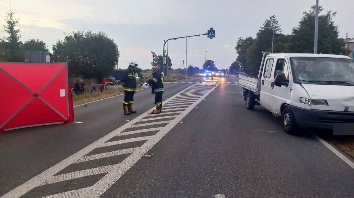 Śmiertelny wypadek na pasach w Poizdowie. Nie żyje pieszy Śmiertelny wypadek na pasach w Poizdowie. Nie żyje pieszy