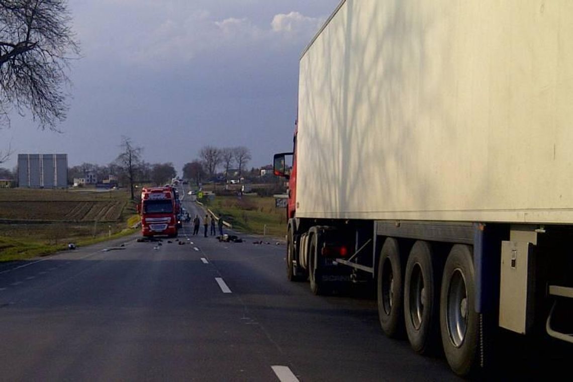 Śmiertelny wypadek w Bogucinie: Nie żyje kierowca skutera