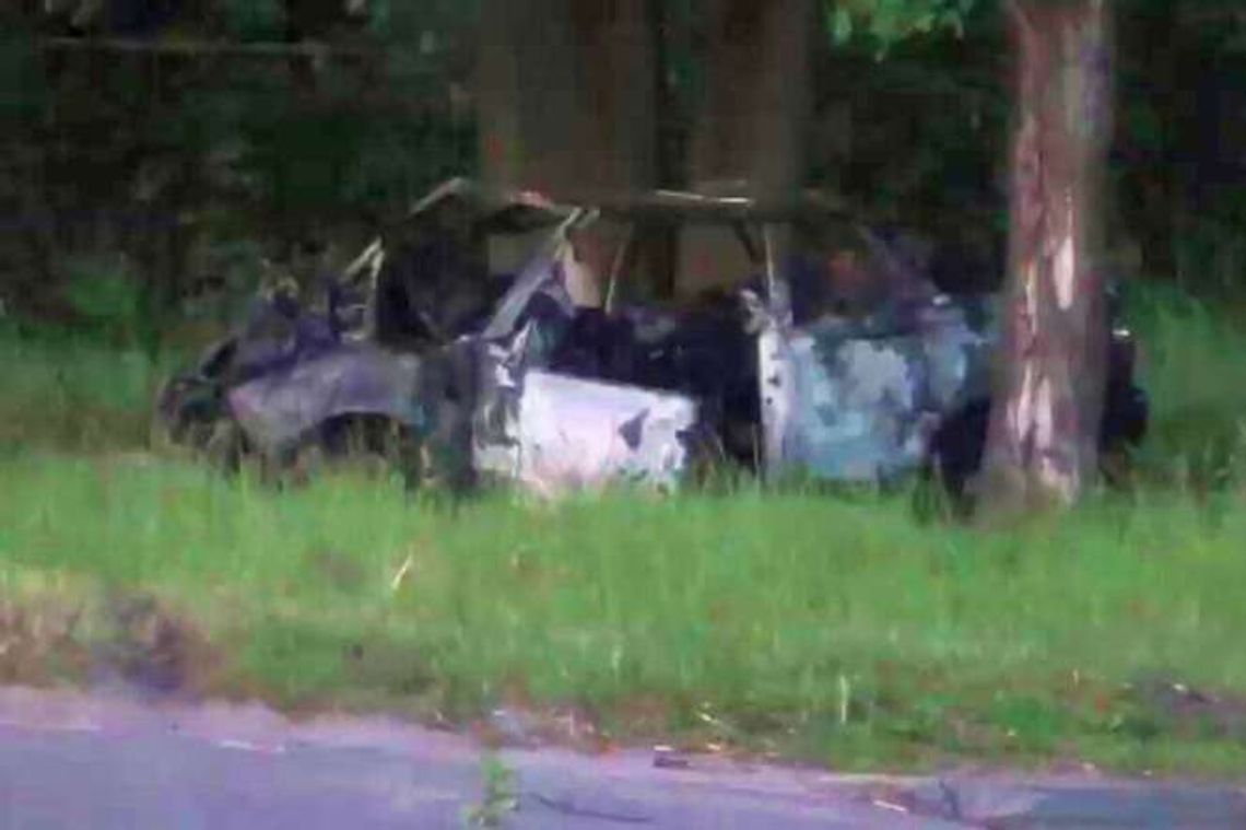 Śmiertelny wypadek w Malborku. Kobieta spłonęła w samochodzie