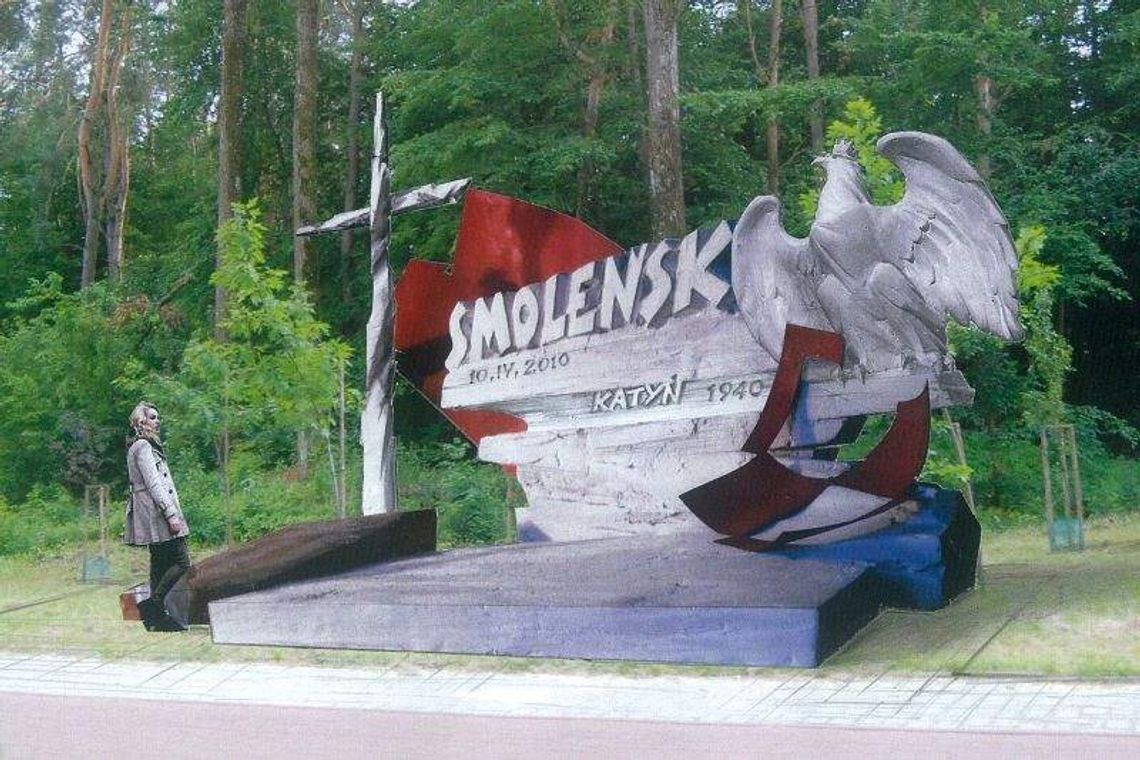 "Smoleńsk 2010, Katyń 1940". Kraśnik chce nowego pomnika "Smoleńsk 2010, Katyń 1940". Kraśnik chce nowego pomnika