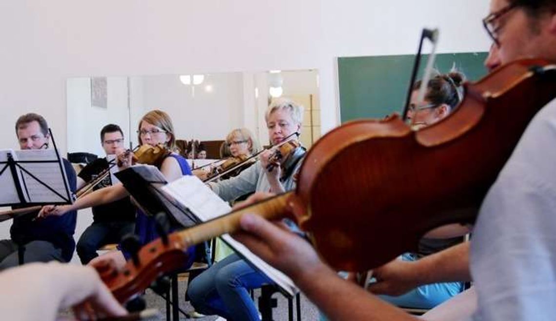 Smyczki w kościele pobrygidkowskim