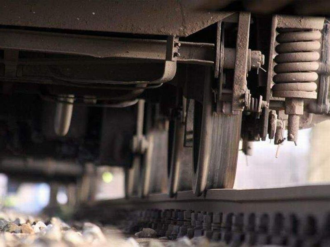 Sobieszczany: Szynobus staranował audi