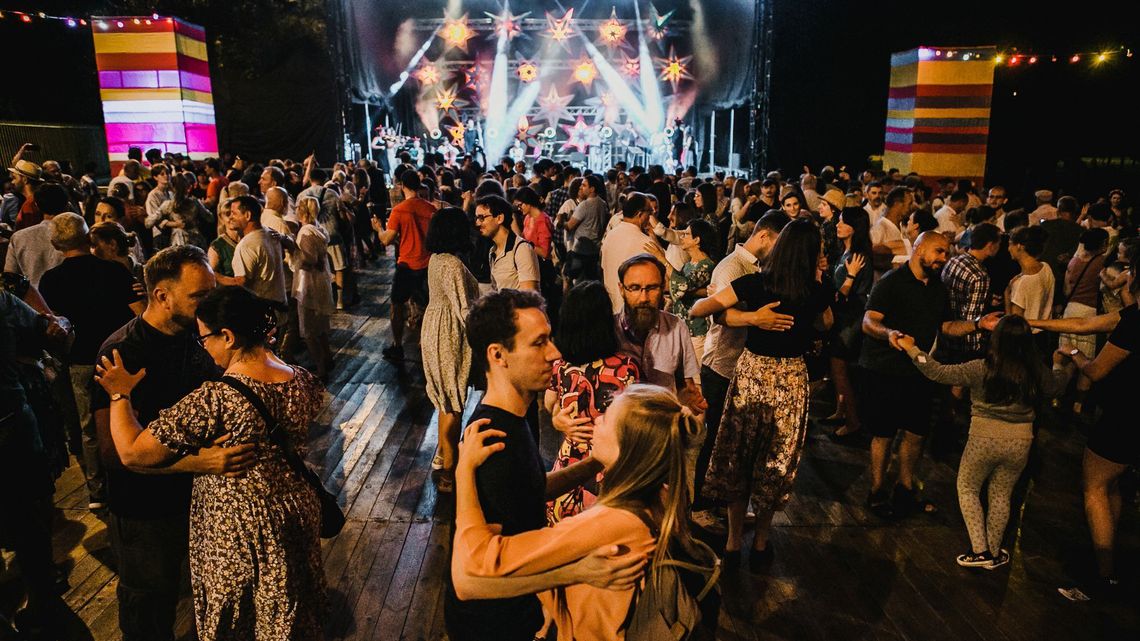 Sobotnia potańcówka na Festiwalu Re:tradycja. Kiedy będzie i kto zagra? 