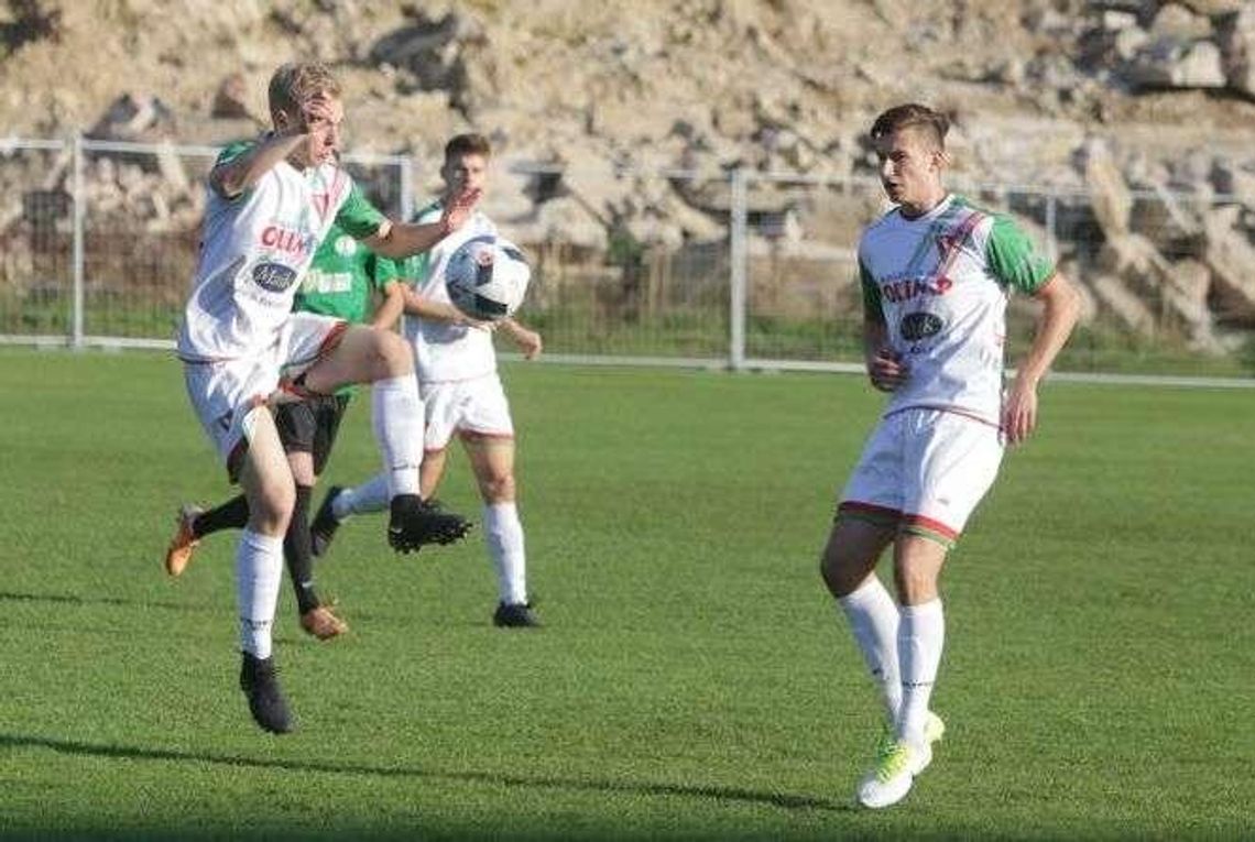 Sokół Adamów - Lublinianka 1:3. Znowu rozdawali prezenty Sokół Adamów - Lublinianka 1:3. Znowu rozdawali prezenty